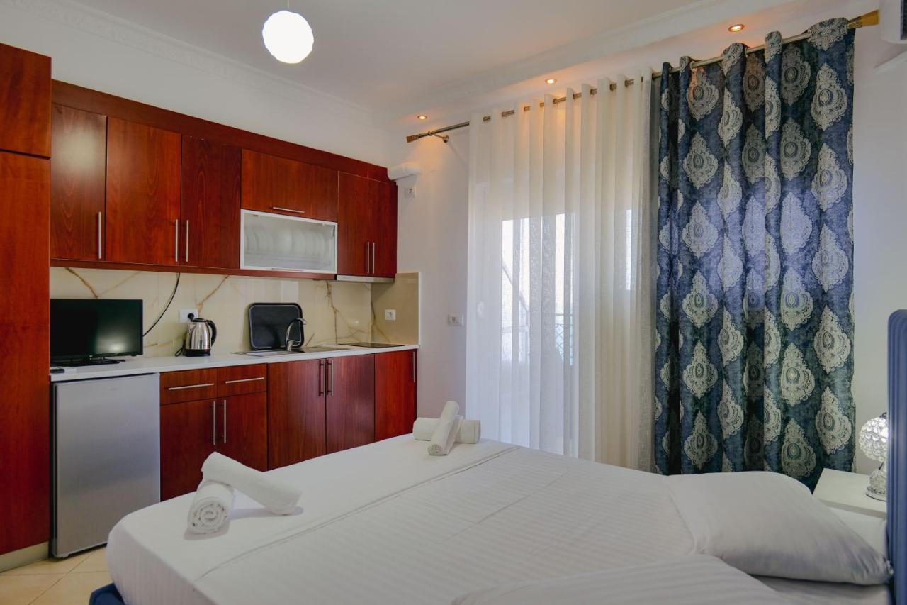 ساراندا Eleni Guest House المظهر الخارجي الصورة