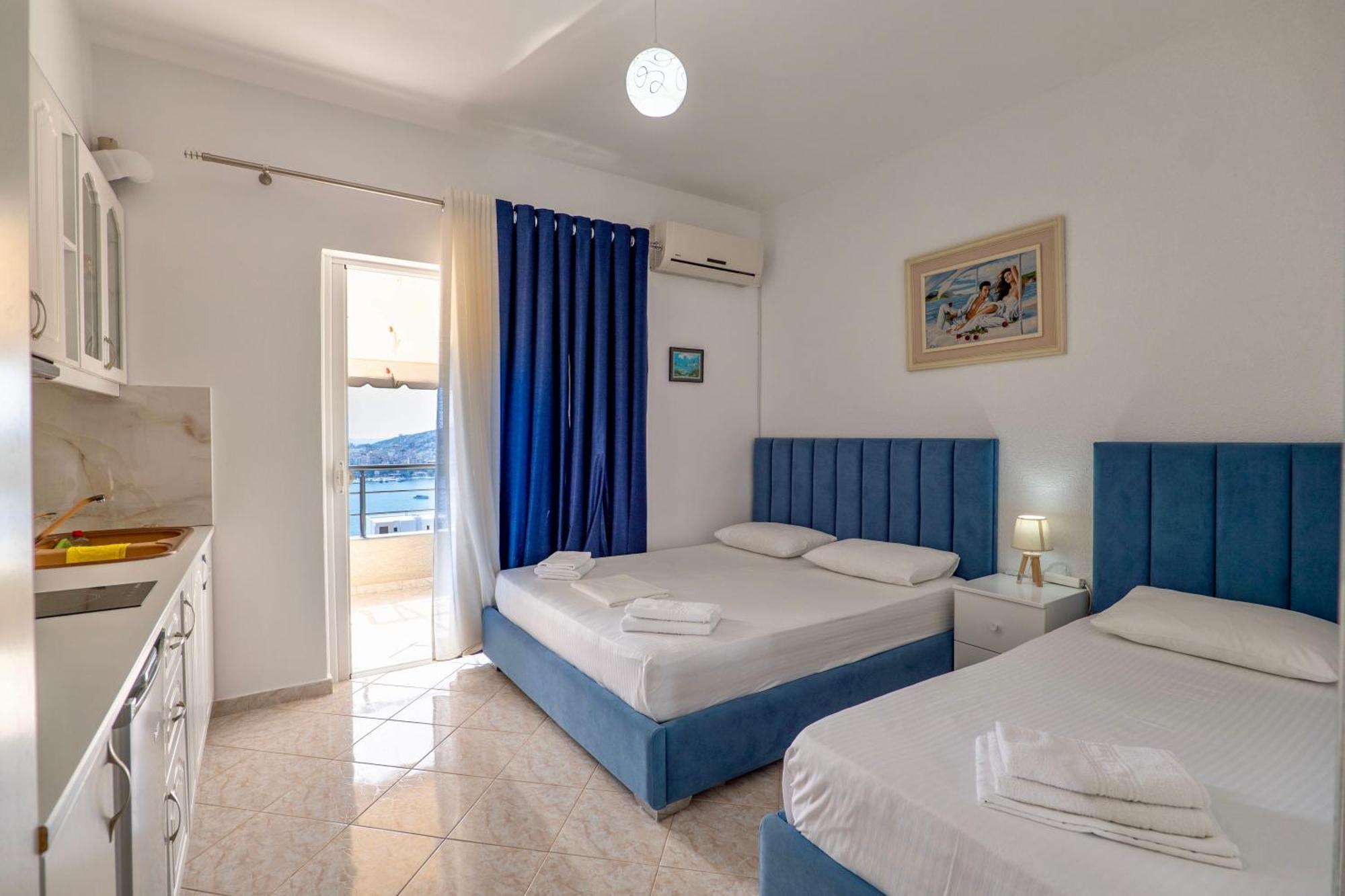 ساراندا Eleni Guest House المظهر الخارجي الصورة