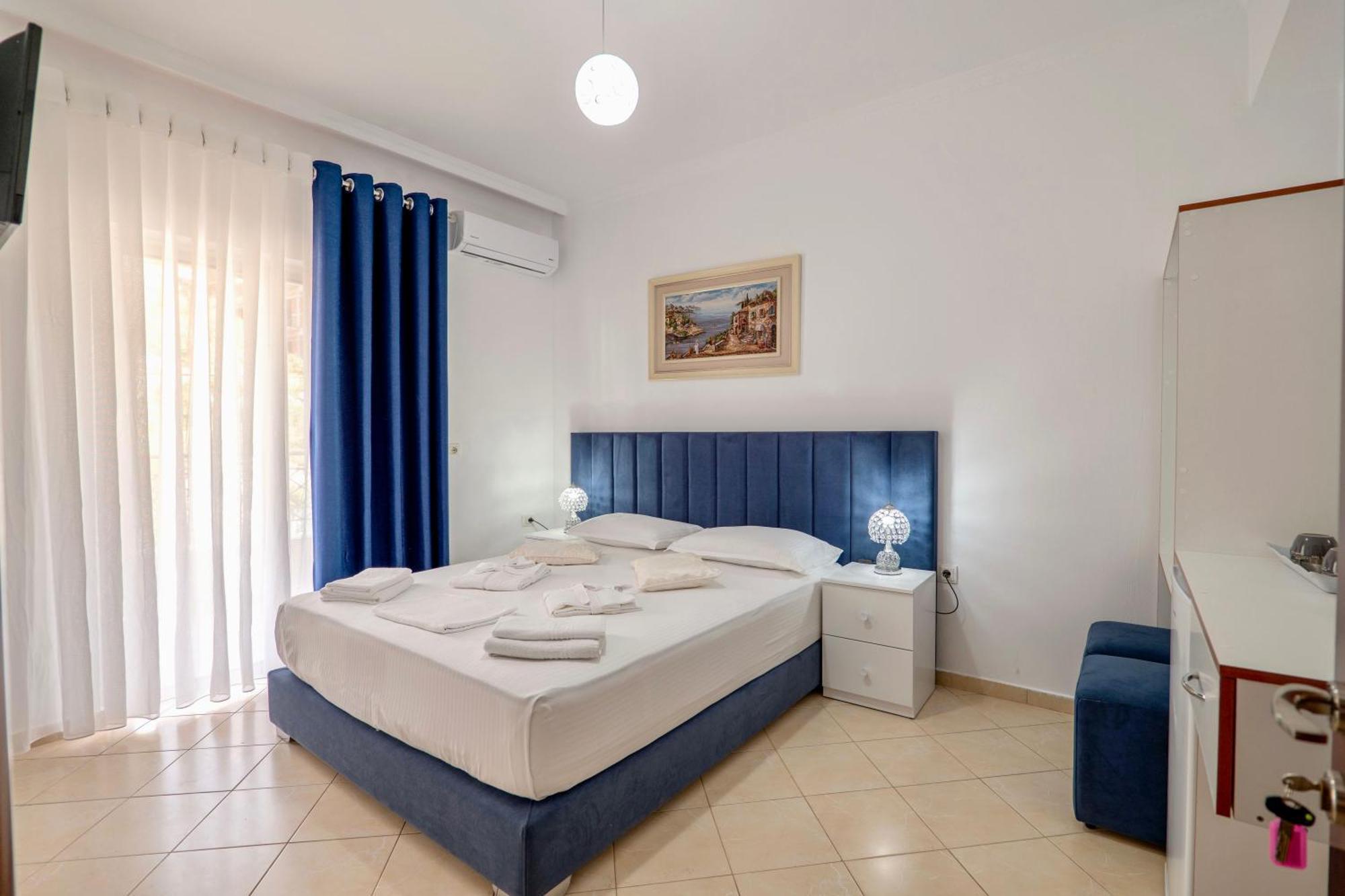 ساراندا Eleni Guest House المظهر الخارجي الصورة
