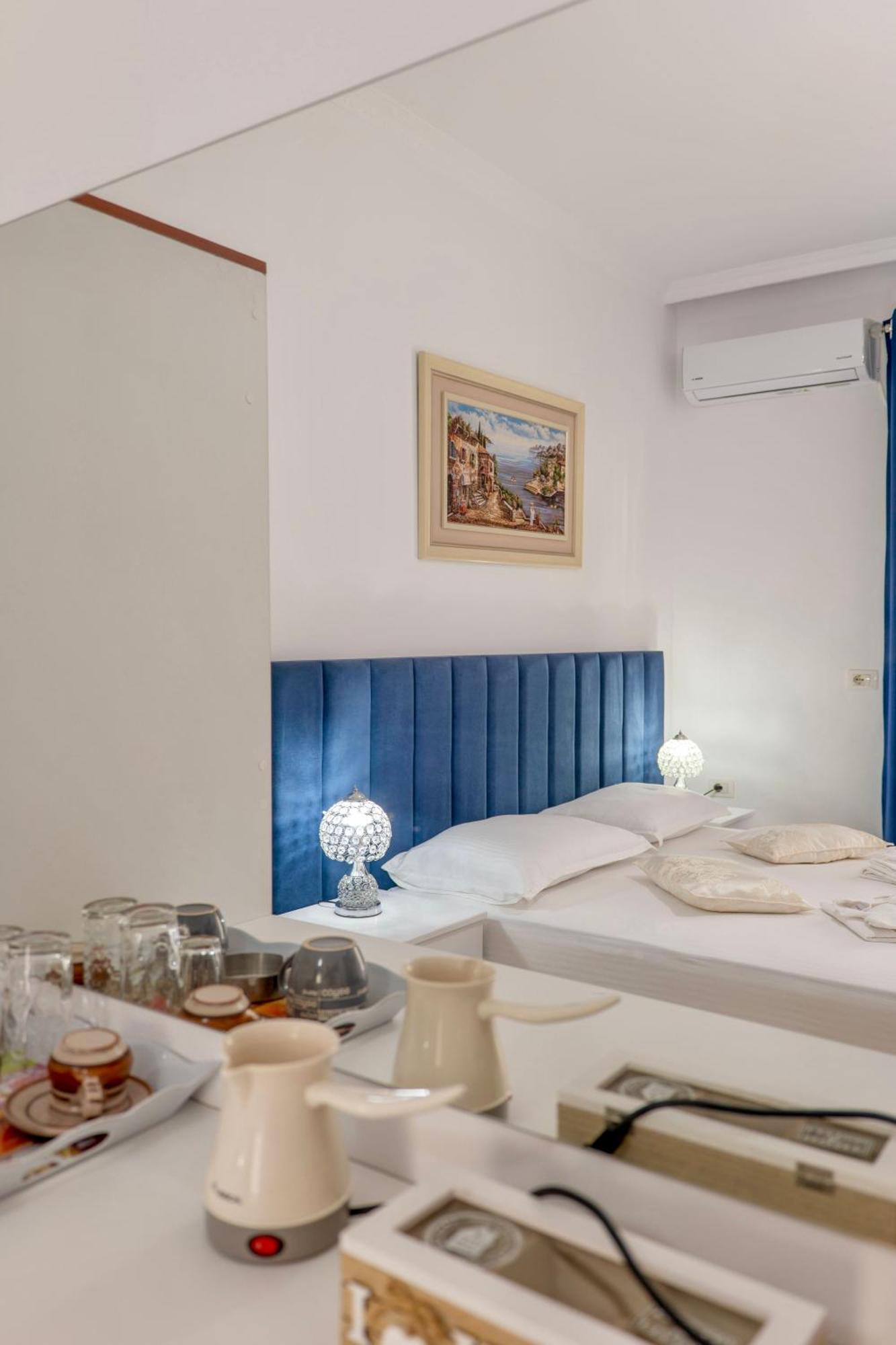 ساراندا Eleni Guest House المظهر الخارجي الصورة