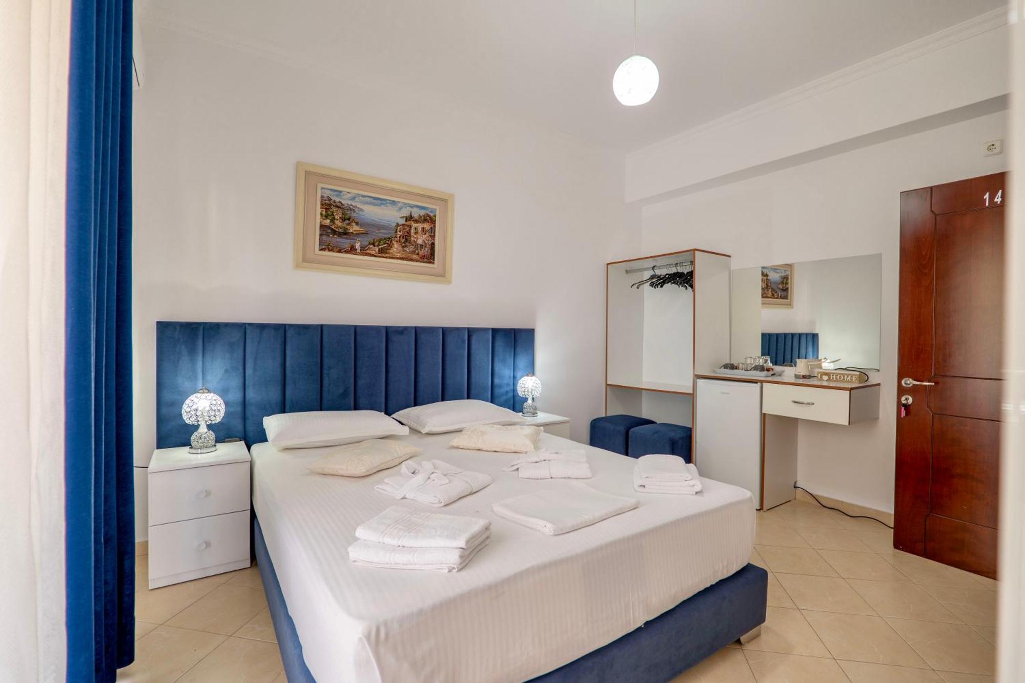 ساراندا Eleni Guest House المظهر الخارجي الصورة